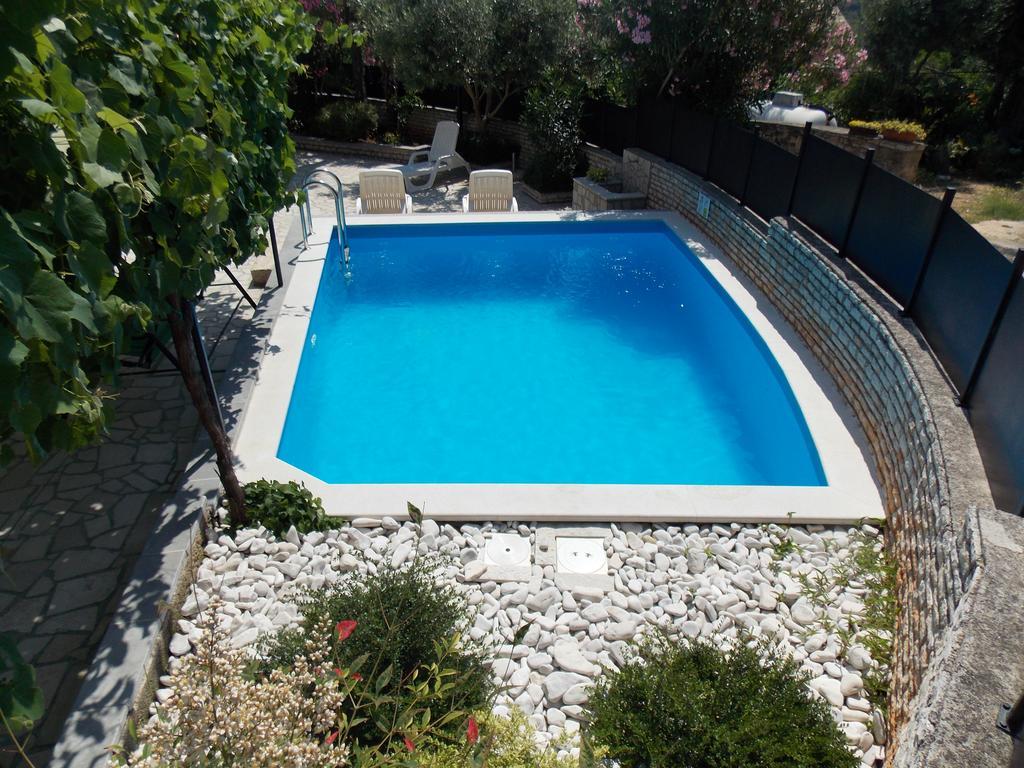 Ližnjan Aurelia Apartment מראה חיצוני תמונה